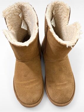 BEARPAW Women’s Brown Suede Shearling Lined Mid-Calf Winter Boots